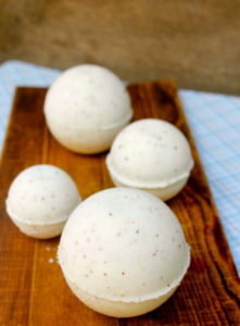 DIY Homemade Oatmeal Bath Bomb Recipe