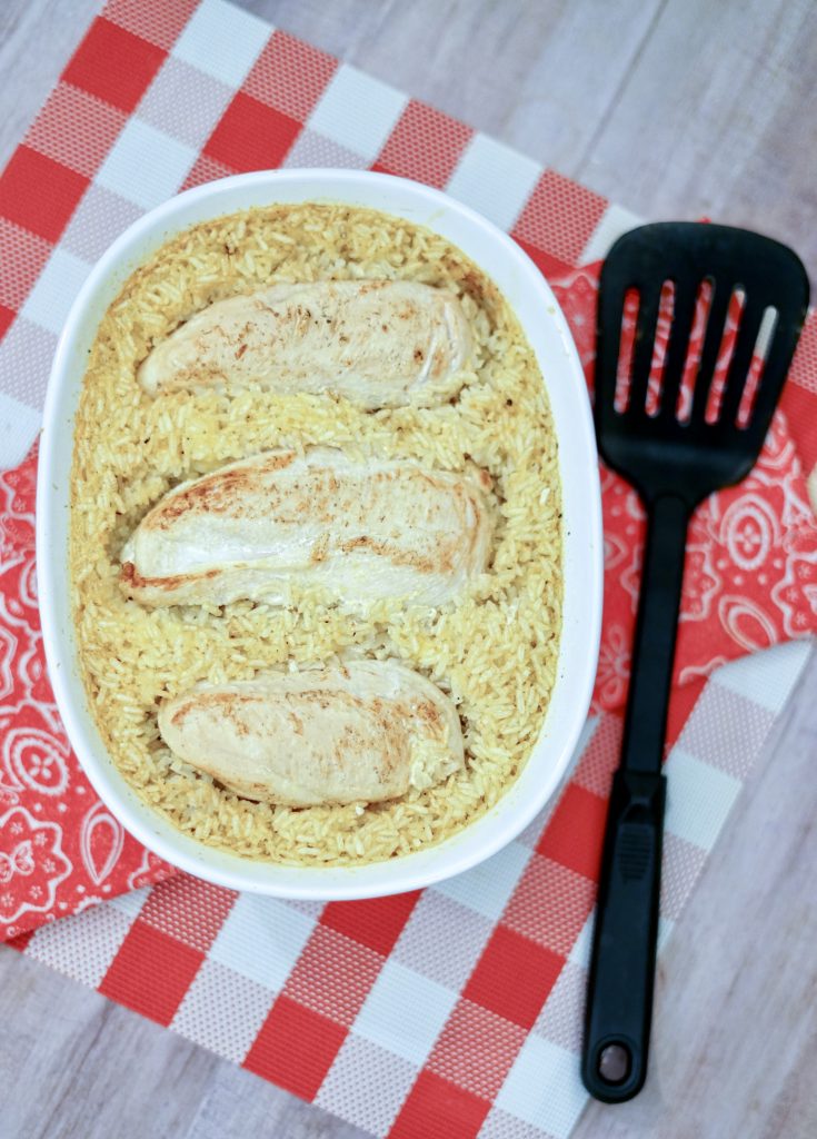 The Best Chicken Rice Casserole - Chicken Rice Casserole is the best comforting meal for all occasions. Makes a delicious weeknight dinner or gift for a friend. #chicken #rice #casserole #dinner #easy #breagettingfit