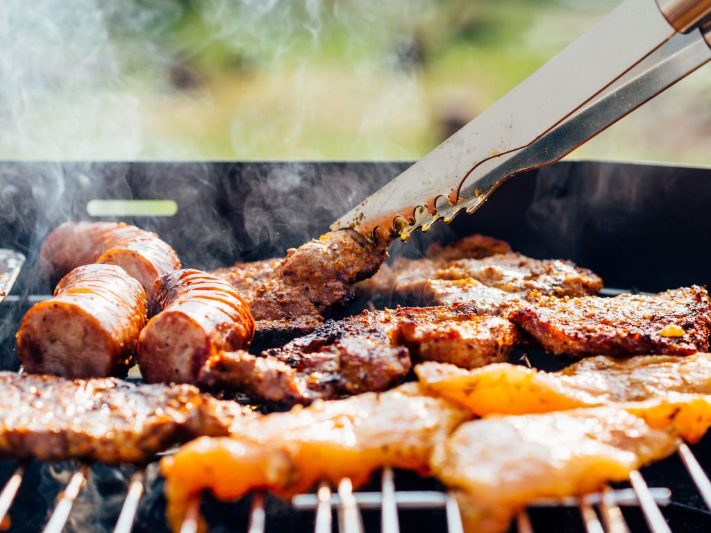 The million dollar question on everyone's mind: How much is too much protein? Is that even a thing? Apparently, it is and it's critical to your health! #breagettingfit #toomuchprotein #health #healthyliving #metabolism #proteinshakes #burnenergy #calories
