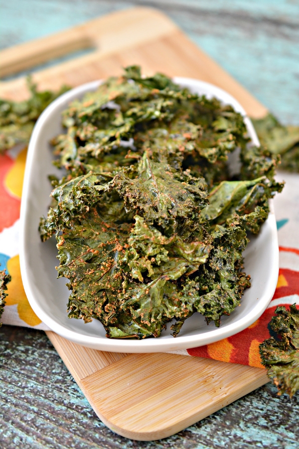 how to make baked kale chips - Crazy Good Ranch Kale Chips Recipe